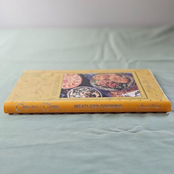 Company's Coming - Meatless Cooking by Jean Pare - Plastic Comb - Easy Recipes - Picture 9 of 10